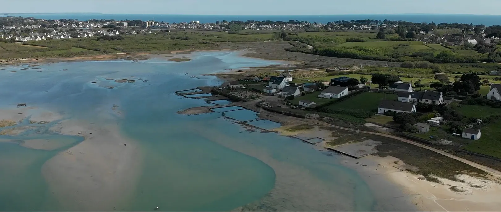 L'Anse du Pô à Carnac, parcs à huîtres et lumières douces
