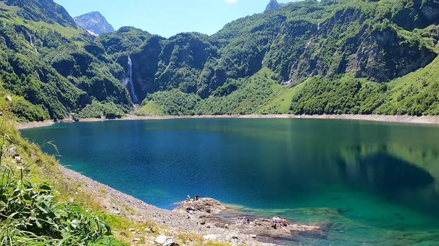 Randonnée vers le Lac d'Oô et sa cascade monumentale