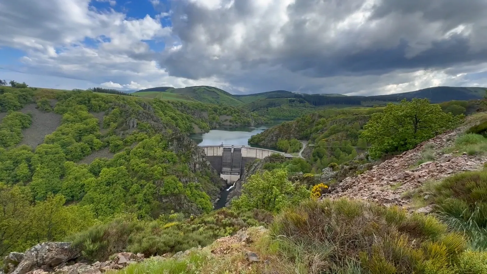 Barrage de Puylaurent barrage