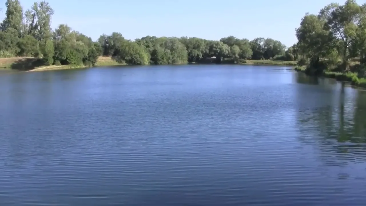 Pêcheurs au bord du Lac de Vestric