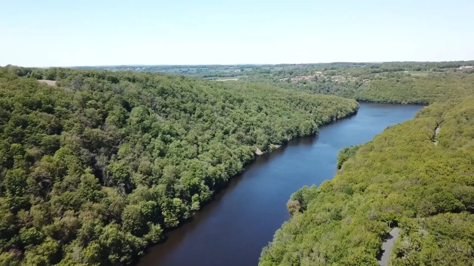 Barrage de l'Âge, gorges de la Creuse