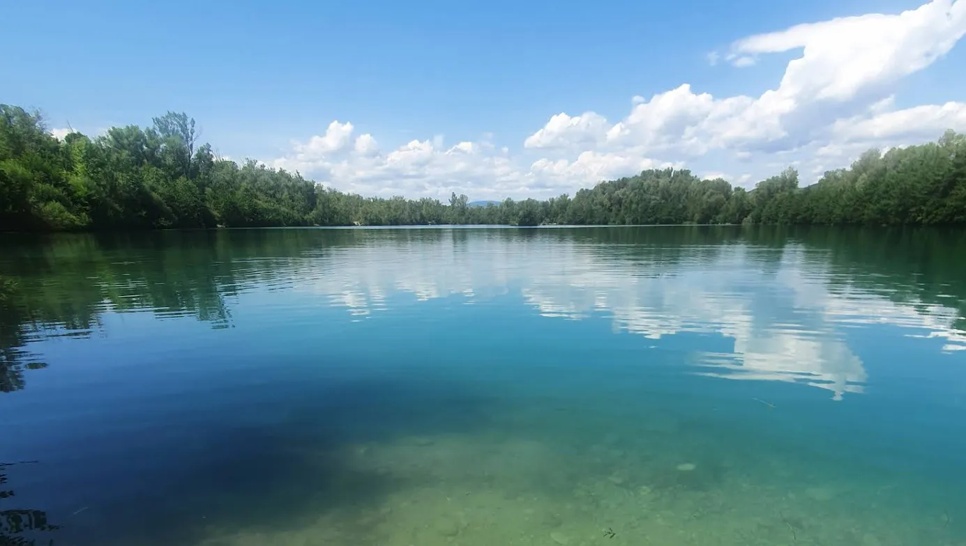 Lac des Freydières à Grâne, nature sauvage