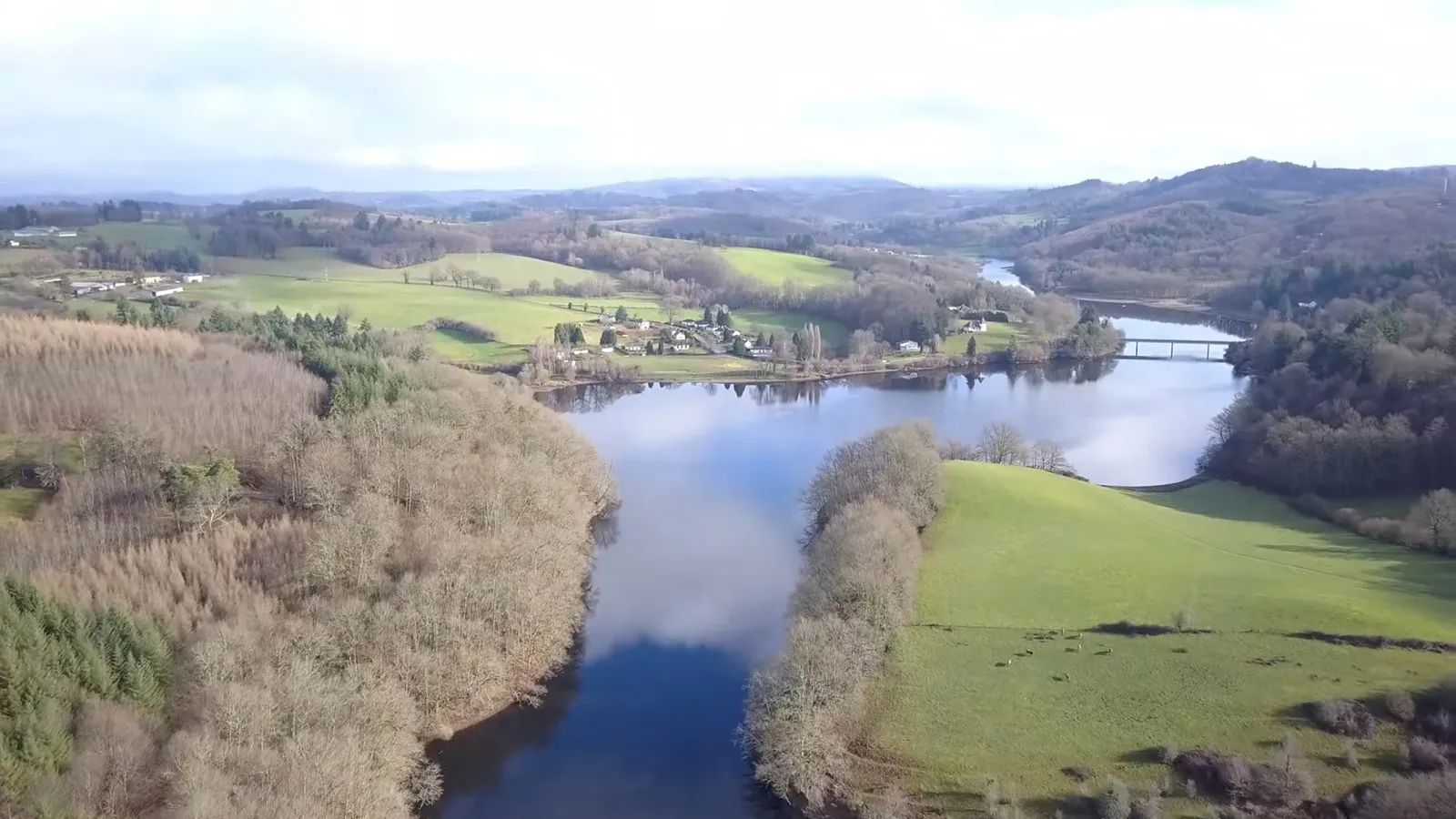 Activités nautiques sur le Lac de Sainte-Hélène