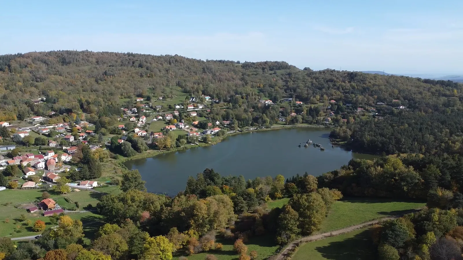 Le lac de la Cassière, méconnu et sauvage