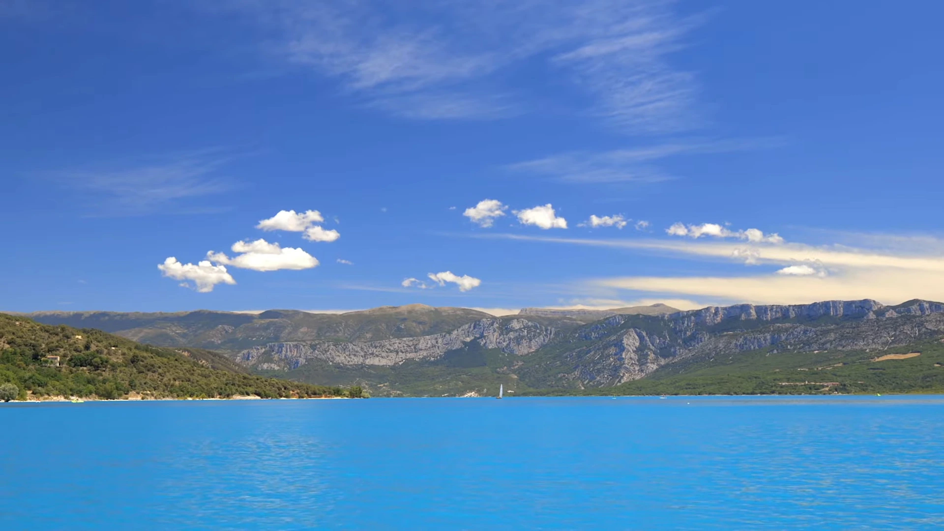Le lac de Sainte Croix, le paradis des pêcheurs adeptes des carnassiers